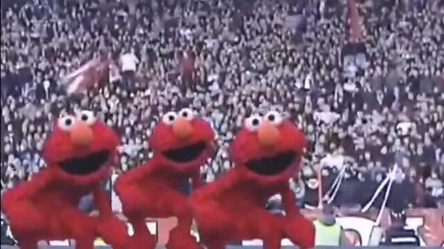 Elmo dancing