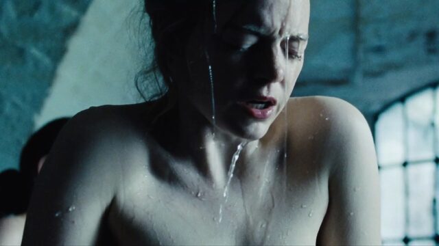 Emma Stone nude tits THE FAVOURITE nipples topless wet boobs